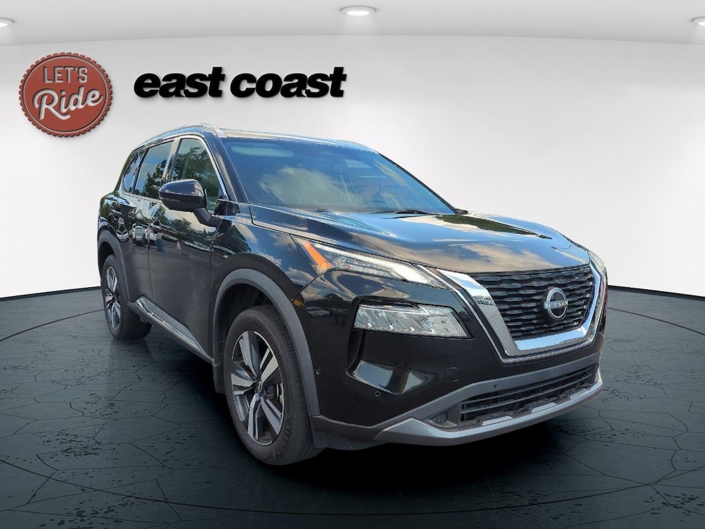 Used 2023 Nissan Rogue SL SUV