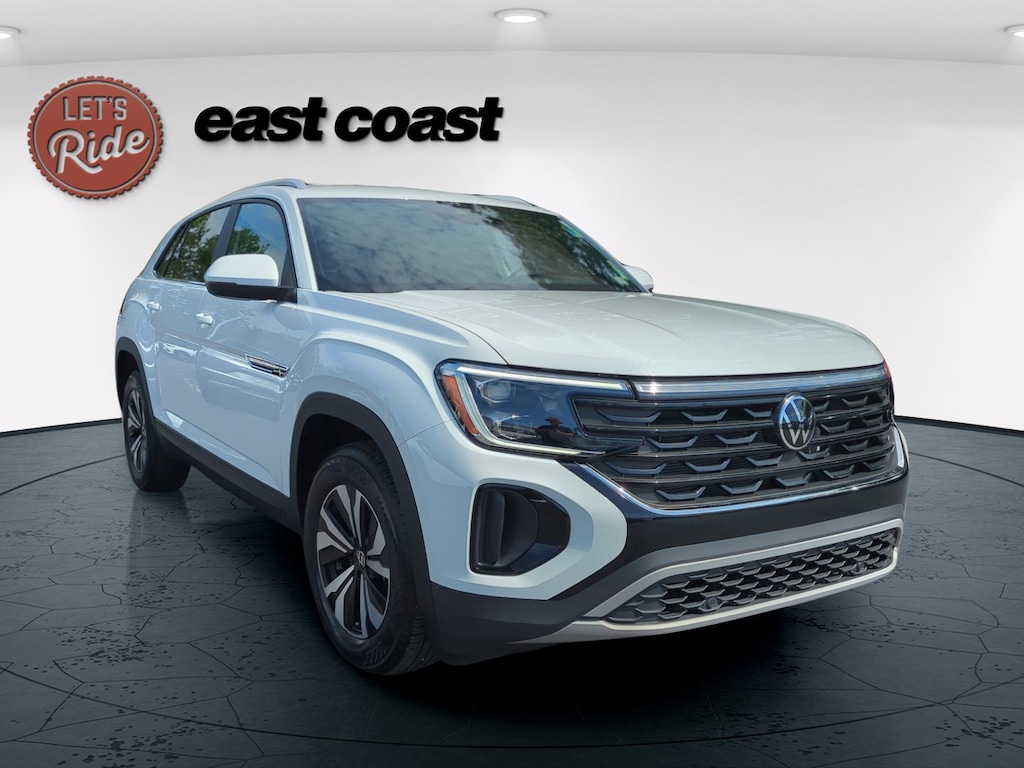 Used 2024 Volkswagen Atlas Cross Sport 2.0T SE SUV