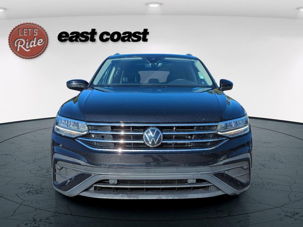 Used 2023 Volkswagen Tiguan SE SUV