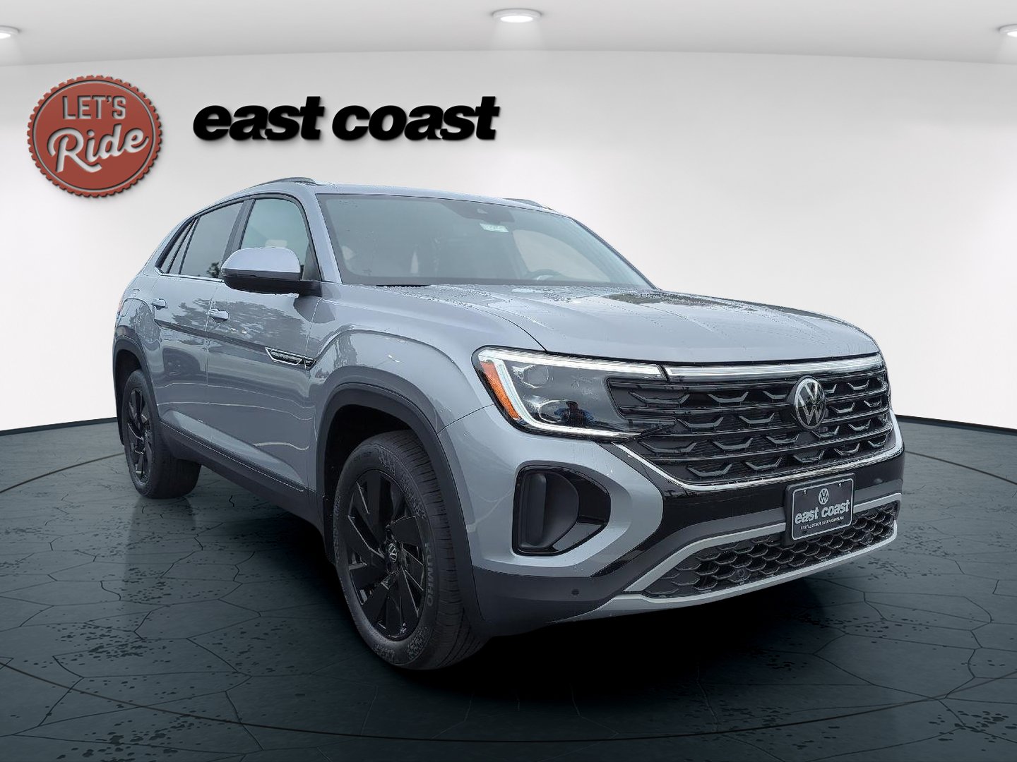 2026 Volkswagen Atlas Cross Sport SE w/Tech - Photo 4