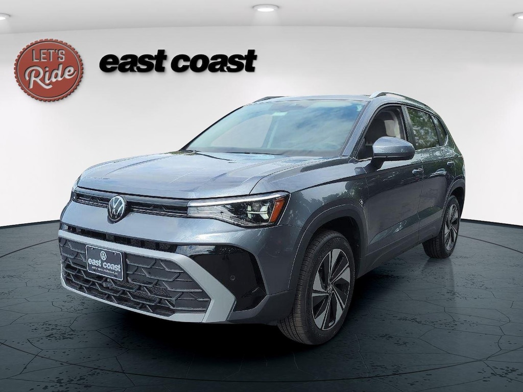 New 2025 Volkswagen Taos SE SUV