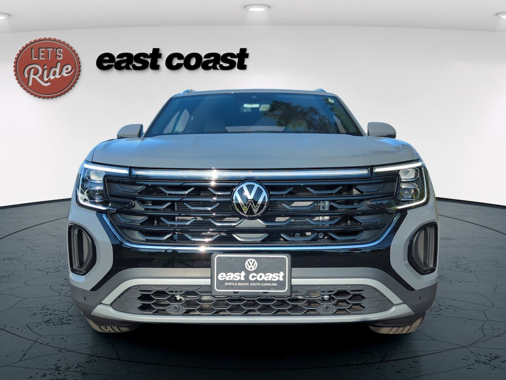 New 2026 Volkswagen Atlas Cross Sport 2.0T SE w/Technology SUV