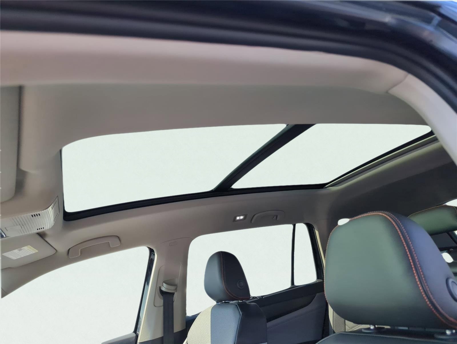 2025 Volkswagen Atlas Atlas Peak Edition - Photo 12