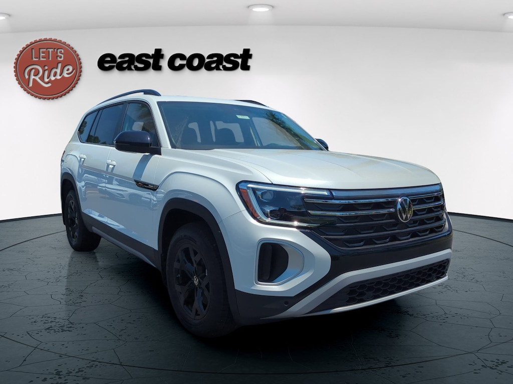 New 2026 Volkswagen Atlas Peak Edition SUV