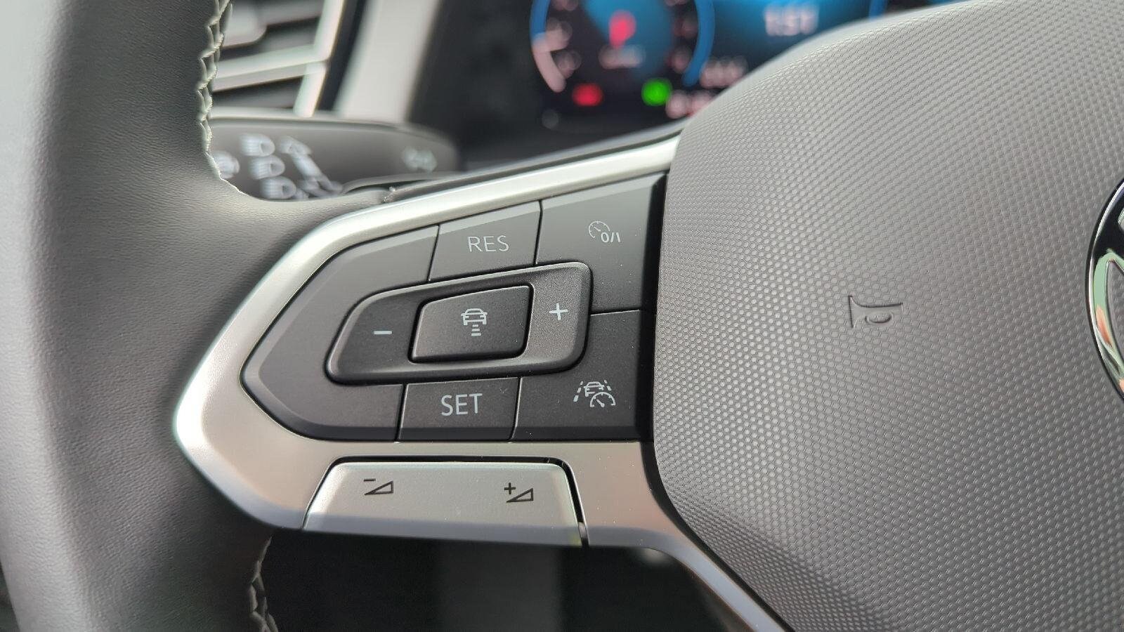2026 Volkswagen Atlas Cross Sport SE w/Tech - Photo 20