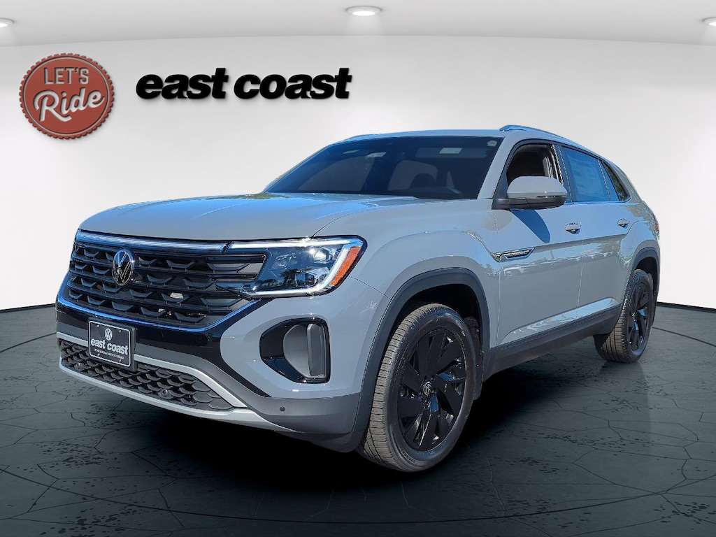 New 2026 Volkswagen Atlas Cross Sport 2.0T SE w/Technology SUV