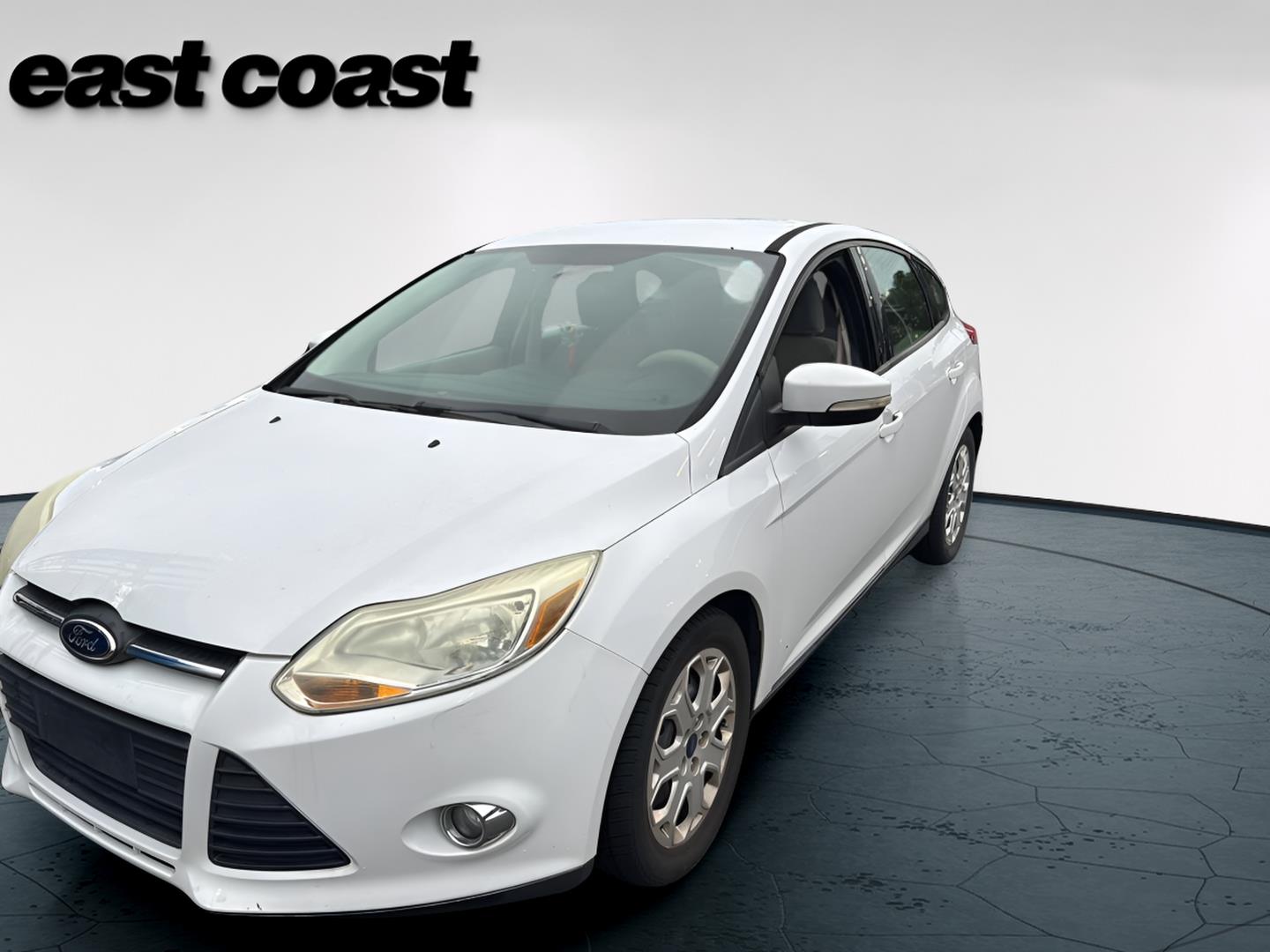 2012 Ford Focus SE's photo