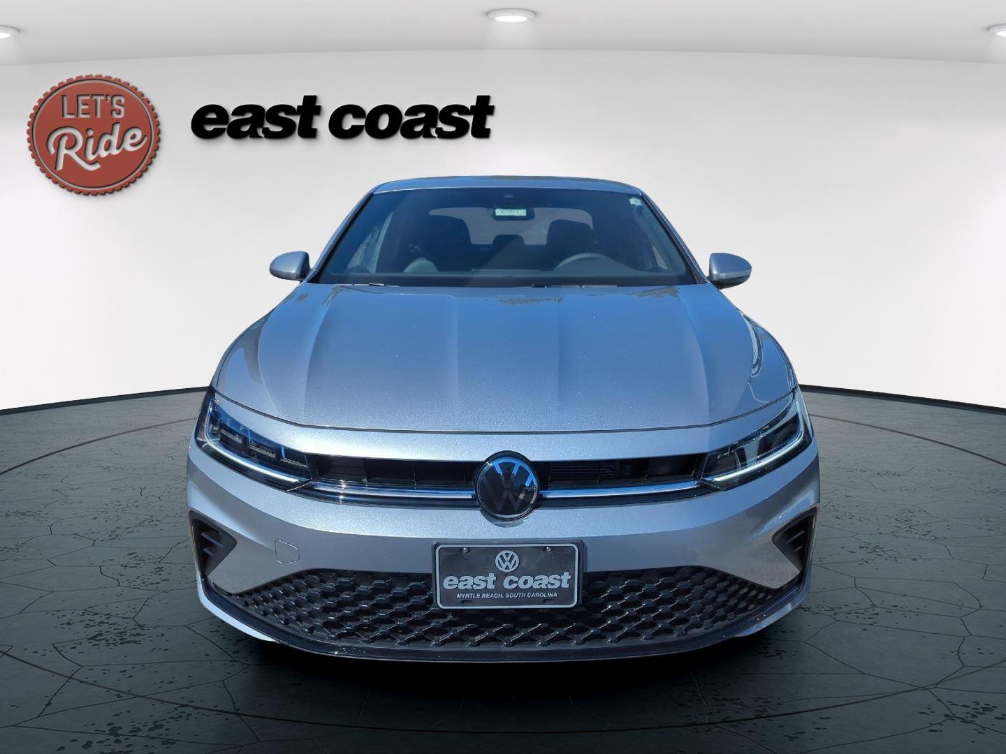 2026 Volkswagen Jetta Sport photo 2