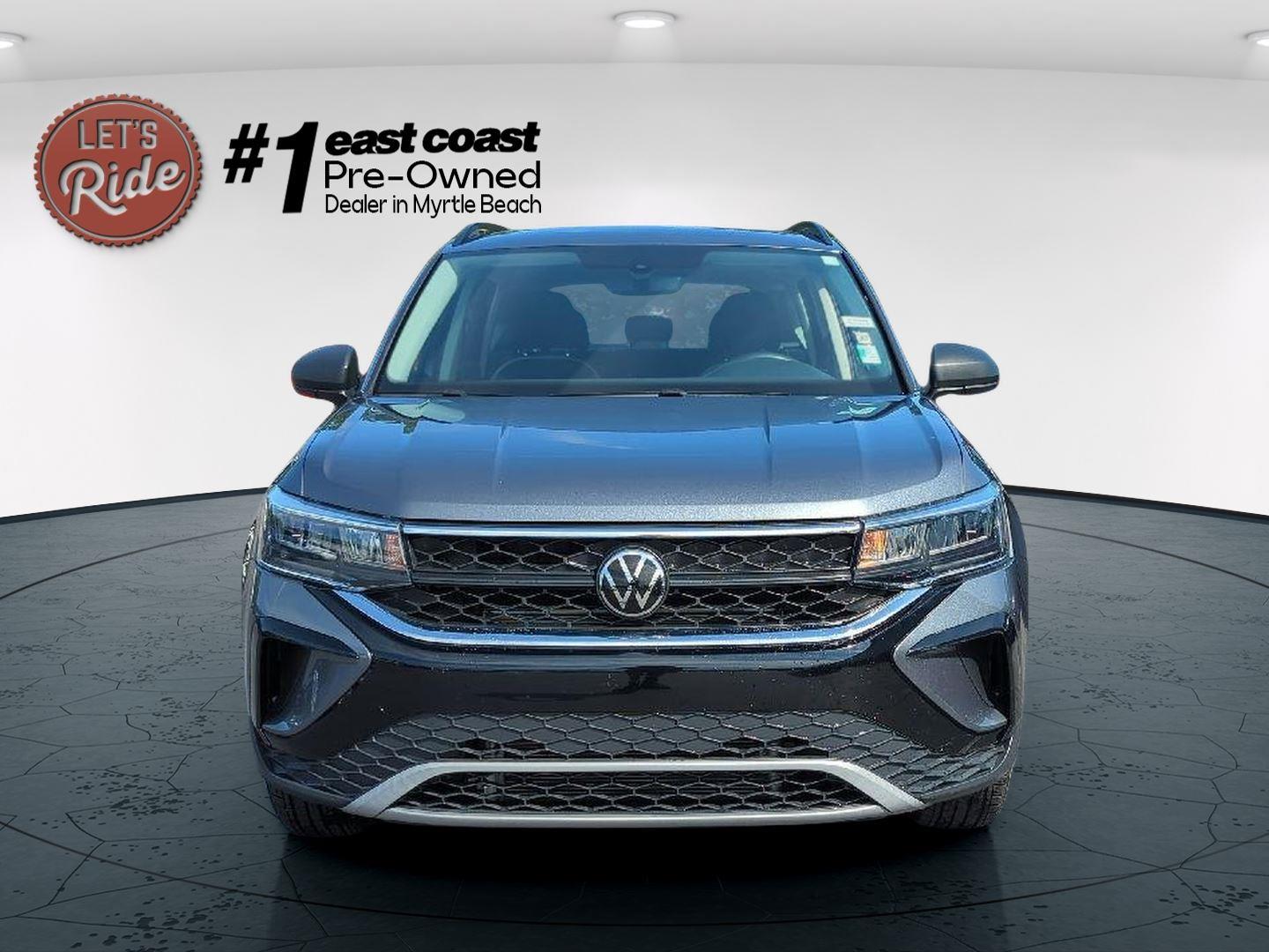 2023 Volkswagen Taos S photo 2