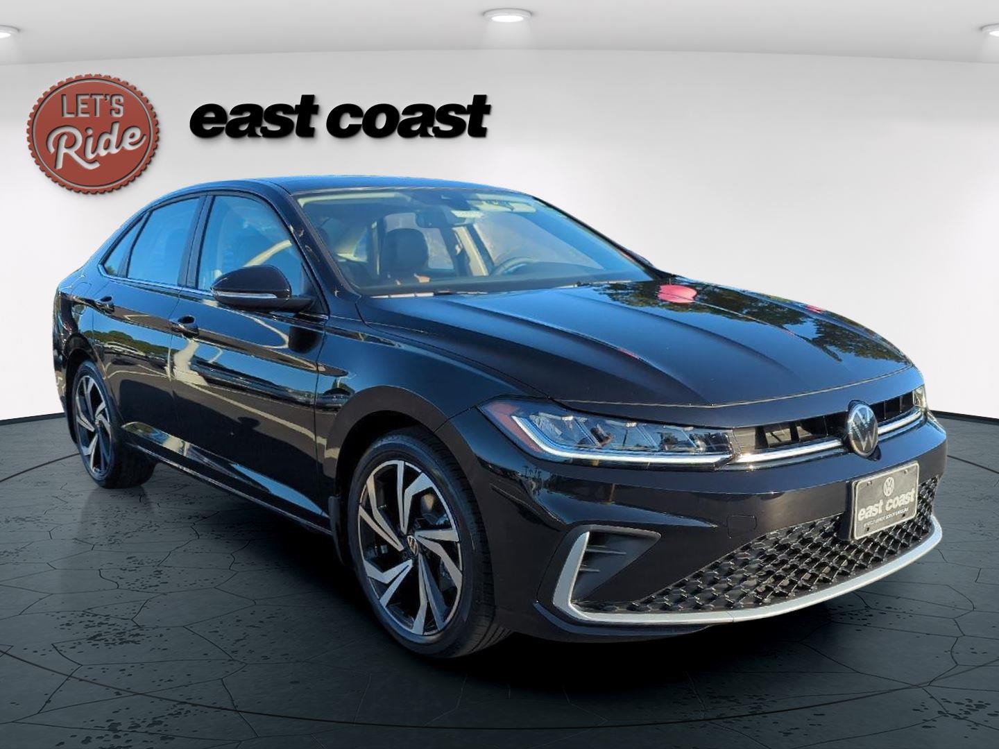 2026 Volkswagen Jetta SEL photo 3