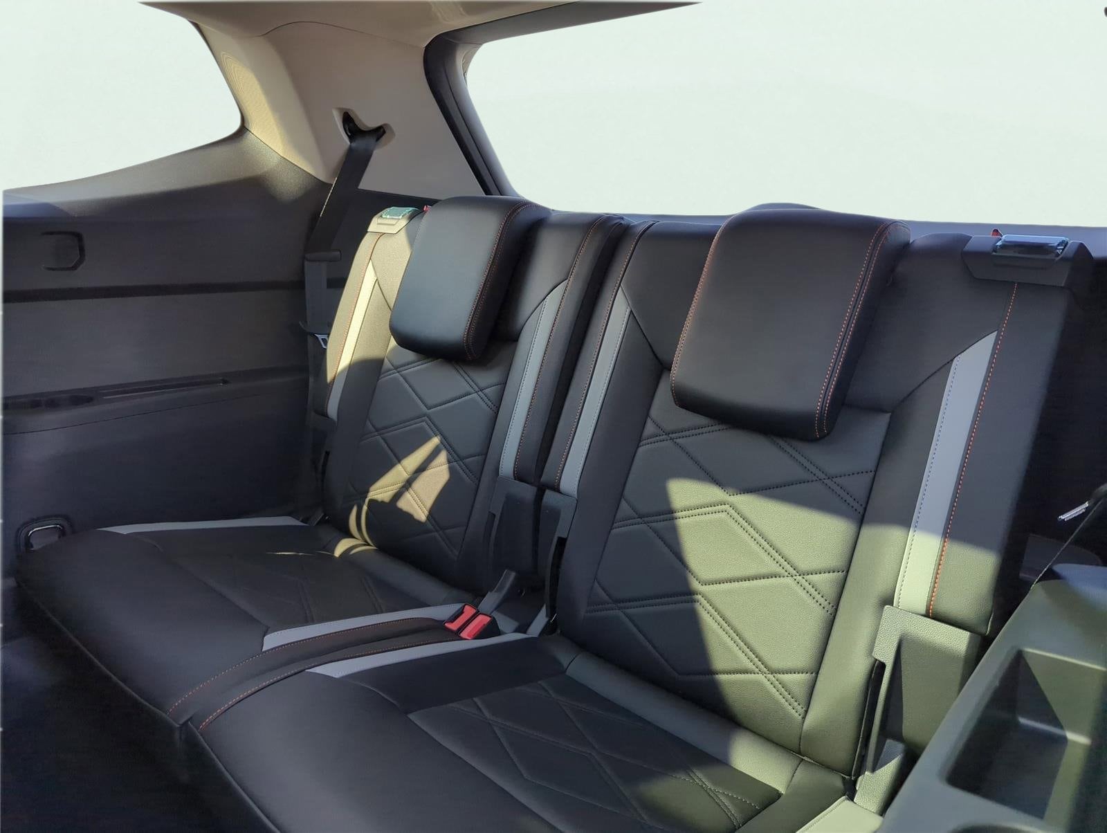 2025 Volkswagen Atlas Atlas Peak Edition - Photo 15