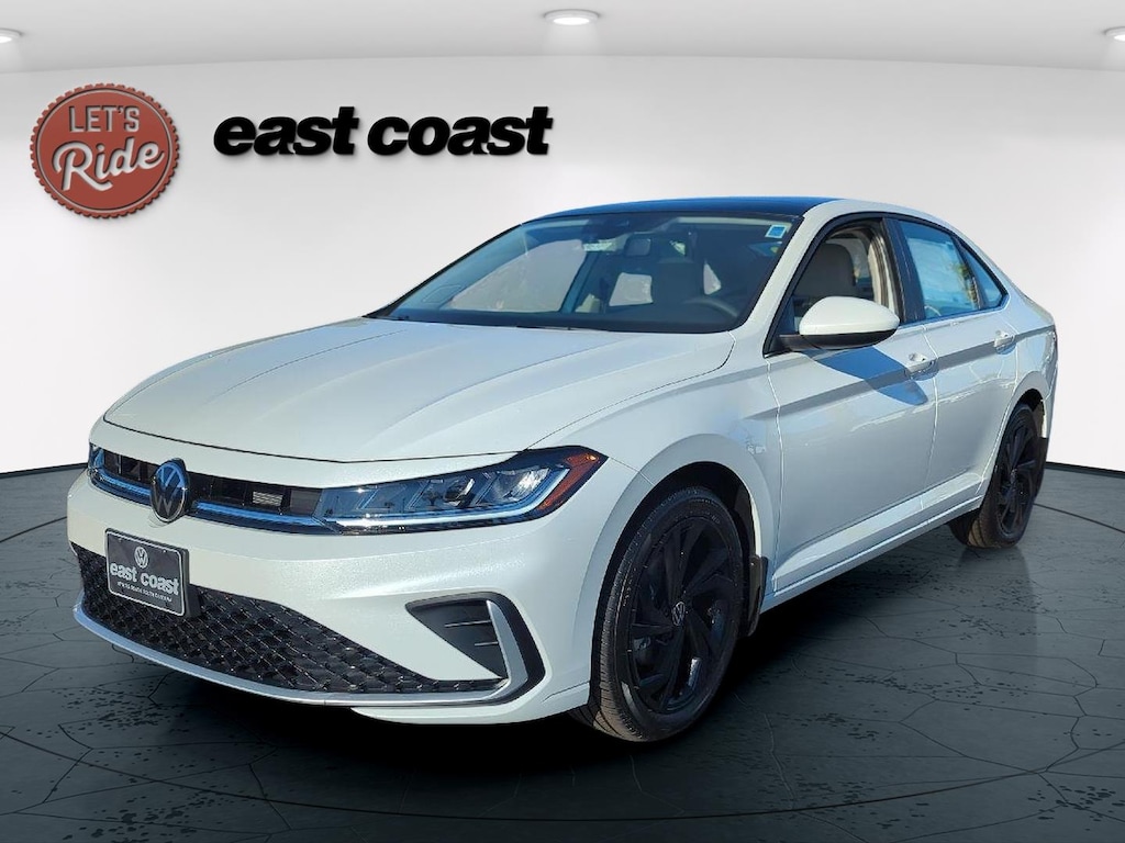 New 2026 Volkswagen Jetta SE Sedan