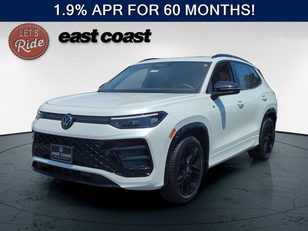New 2026 Volkswagen Tiguan 2.0T SE R-Line Black SUV