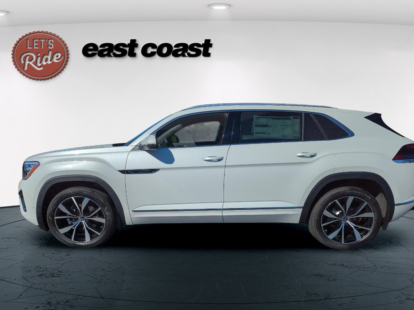 2026 Volkswagen Atlas Cross Sport SEL Premium R-LINE - Photo 10