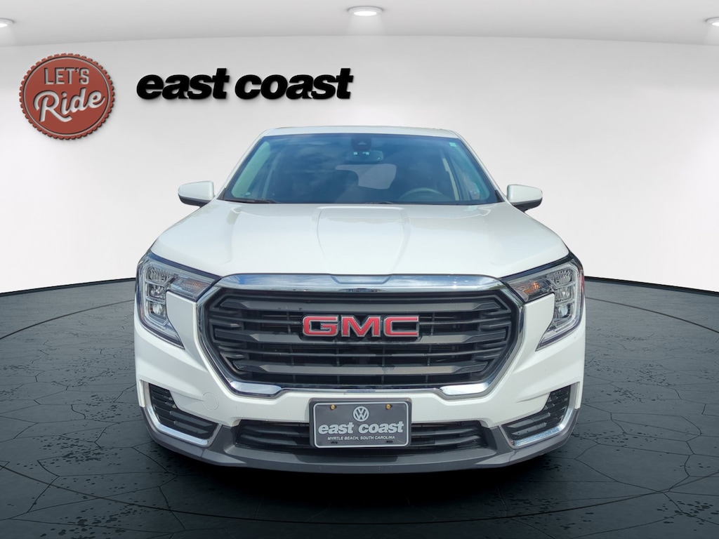 Used 2022 GMC Terrain SLE SUV