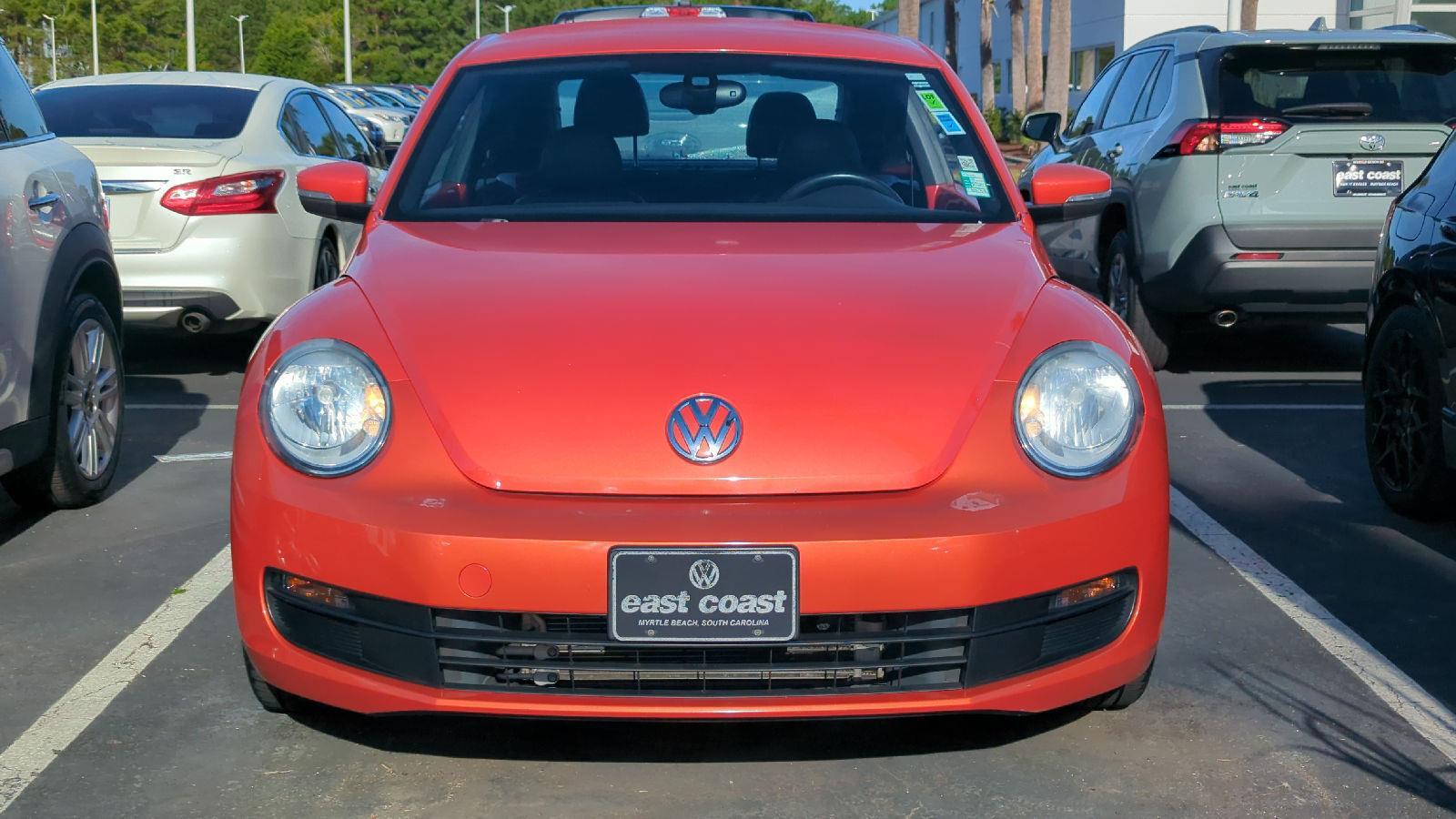 2016 Volkswagen Beetle 1.8T SE photo 2