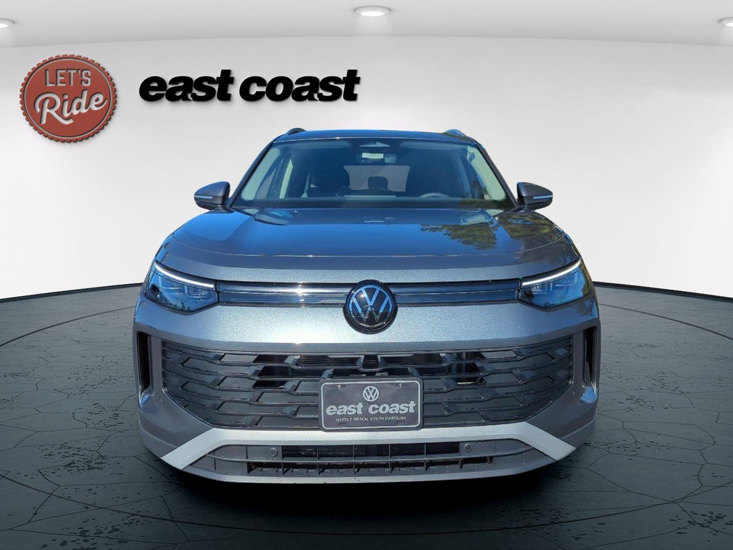 2026 Volkswagen Tiguan S photo 2