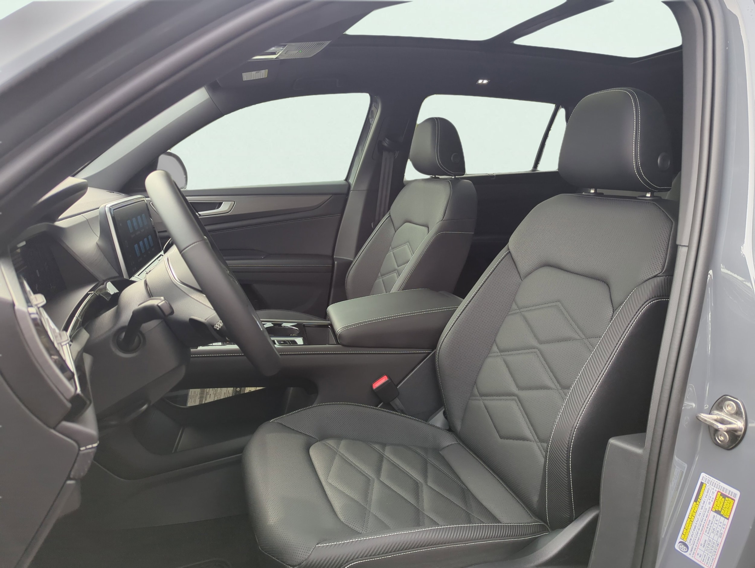 2026 Volkswagen Atlas Cross Sport SE w/Tech - Photo 14