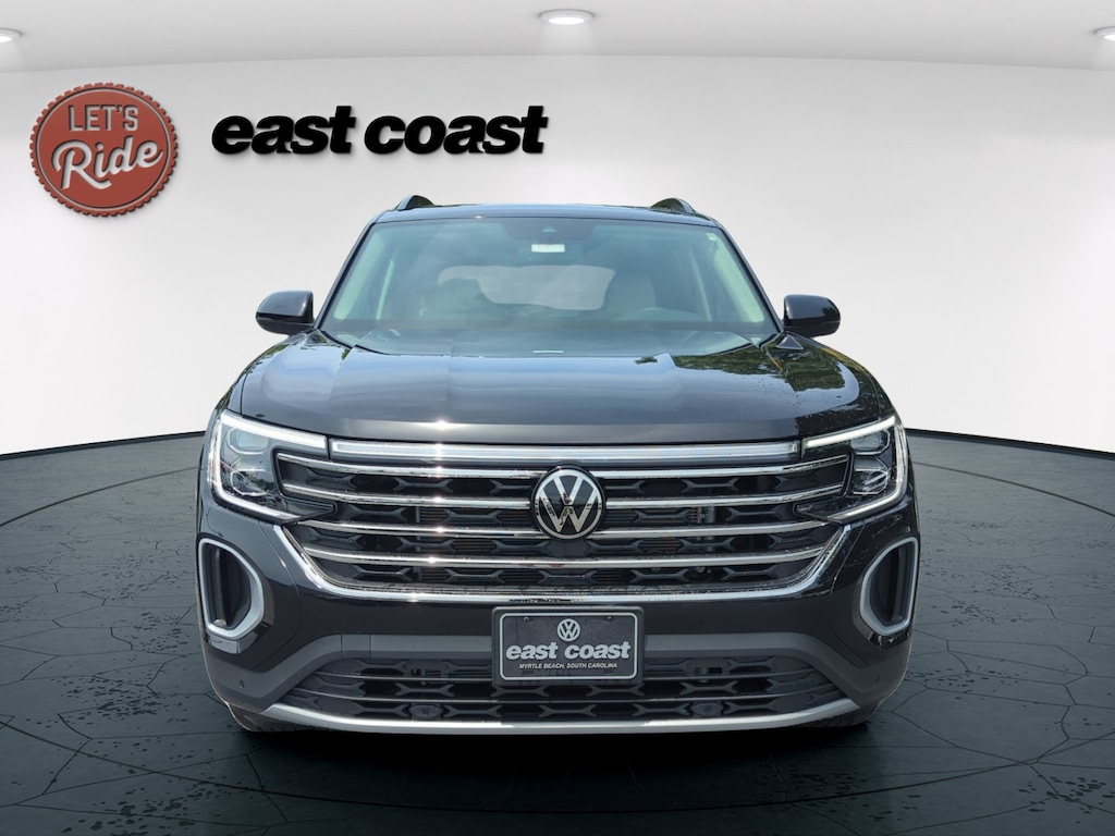 New 2026 Volkswagen Atlas SE w/Technology SUV