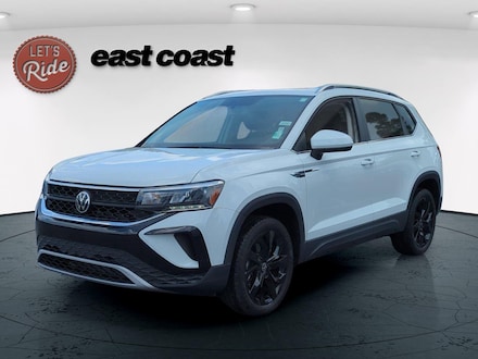 2022 Volkswagen Taos SE SUV