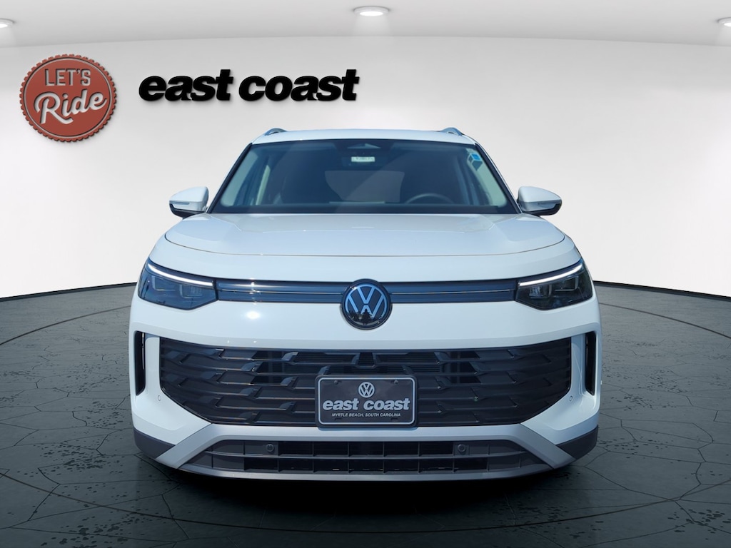 New 2026 Volkswagen Tiguan SE SUV