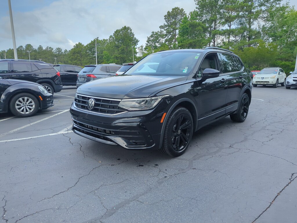 Certified 2023 Volkswagen Tiguan SE R-Line Black SUV