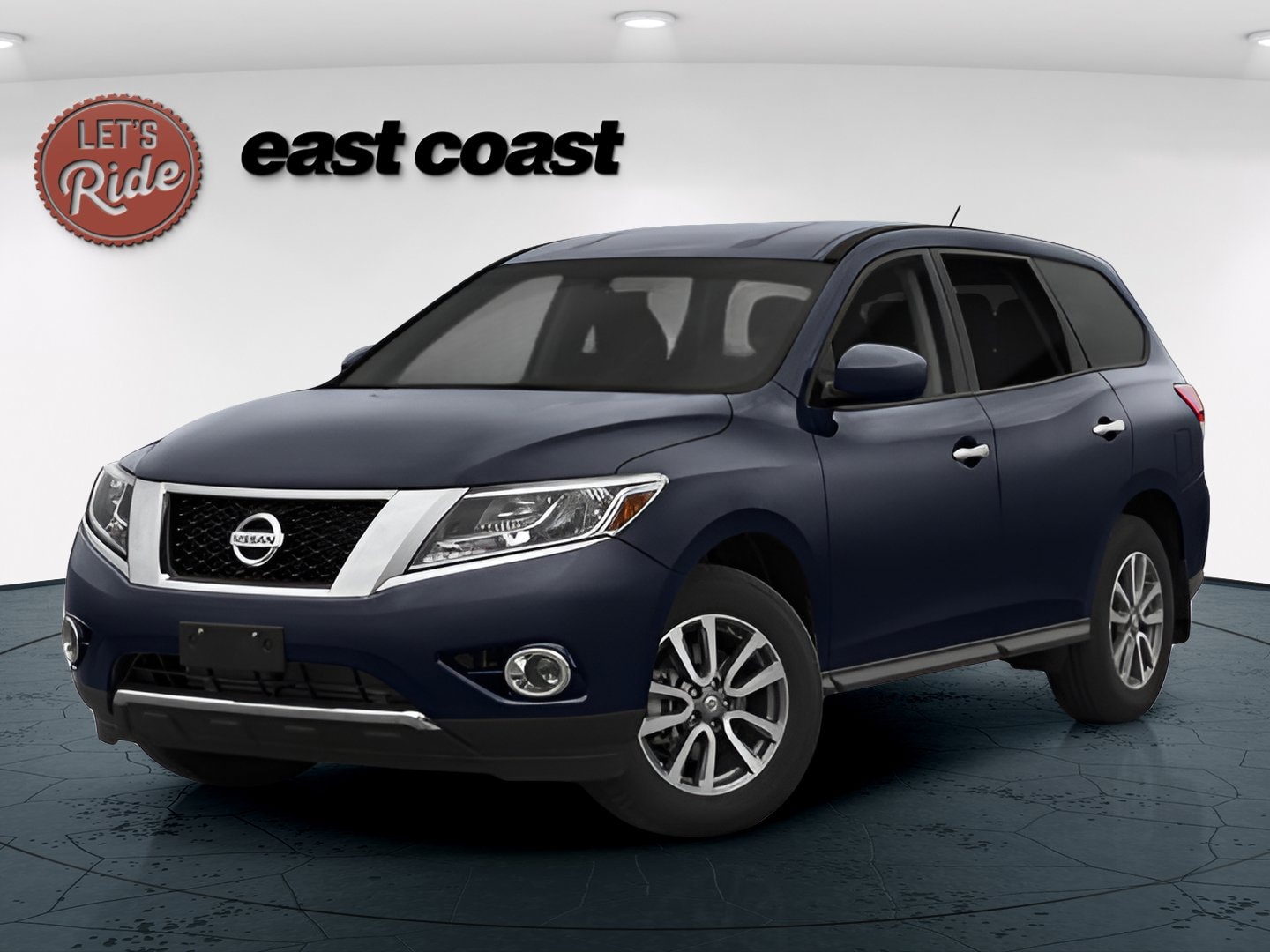 2014 Nissan Pathfinder SV 4WD's photo