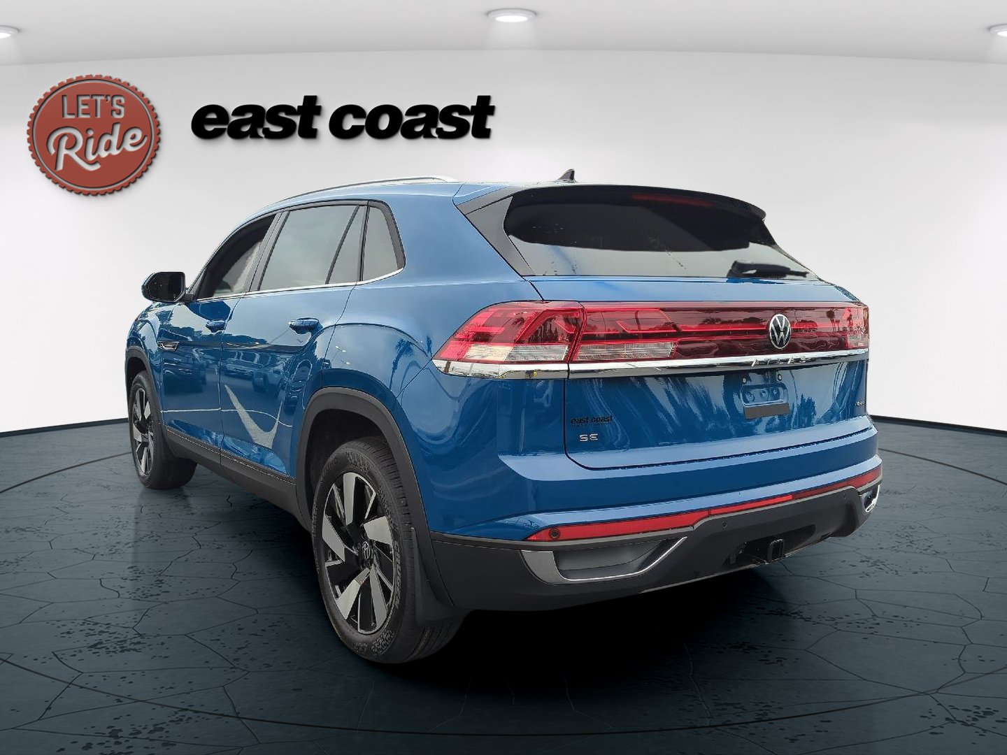 2026 Volkswagen Atlas Cross Sport SE w/Tech - Photo 8