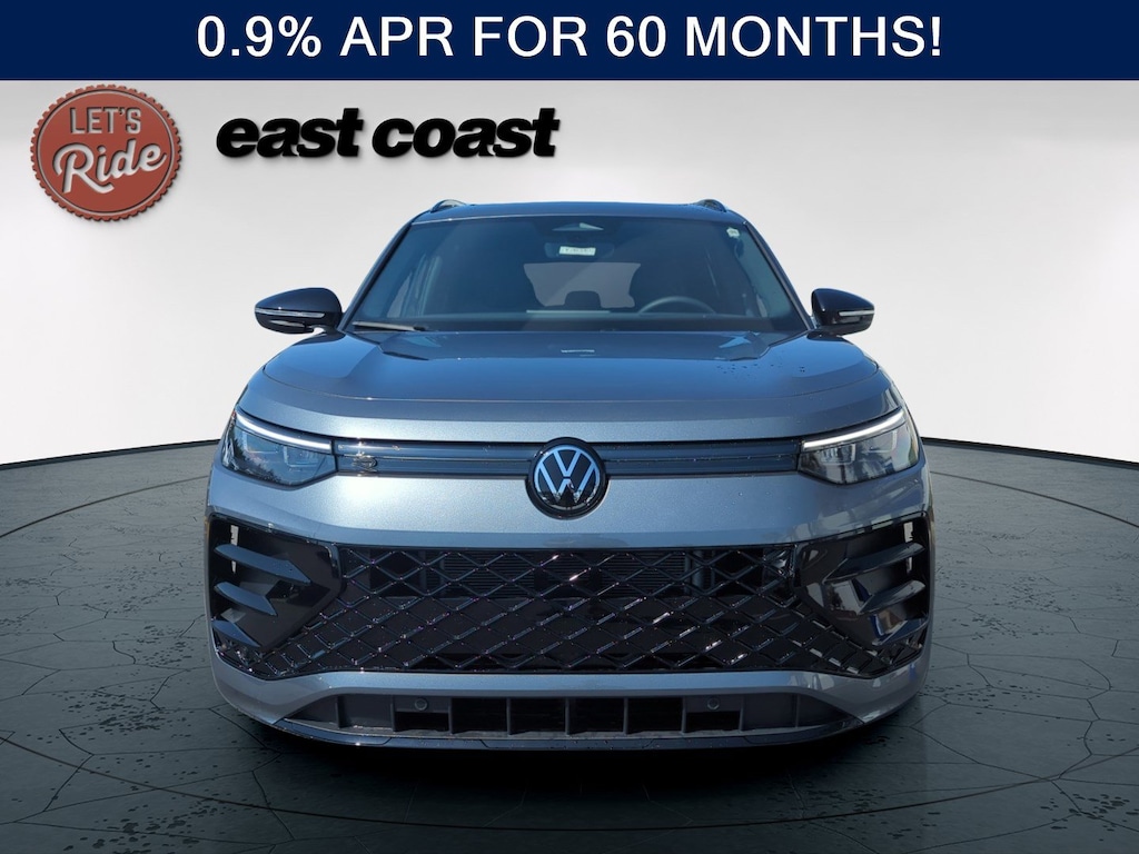 New 2026 Volkswagen Tiguan 2.0T SE R-Line Black SUV