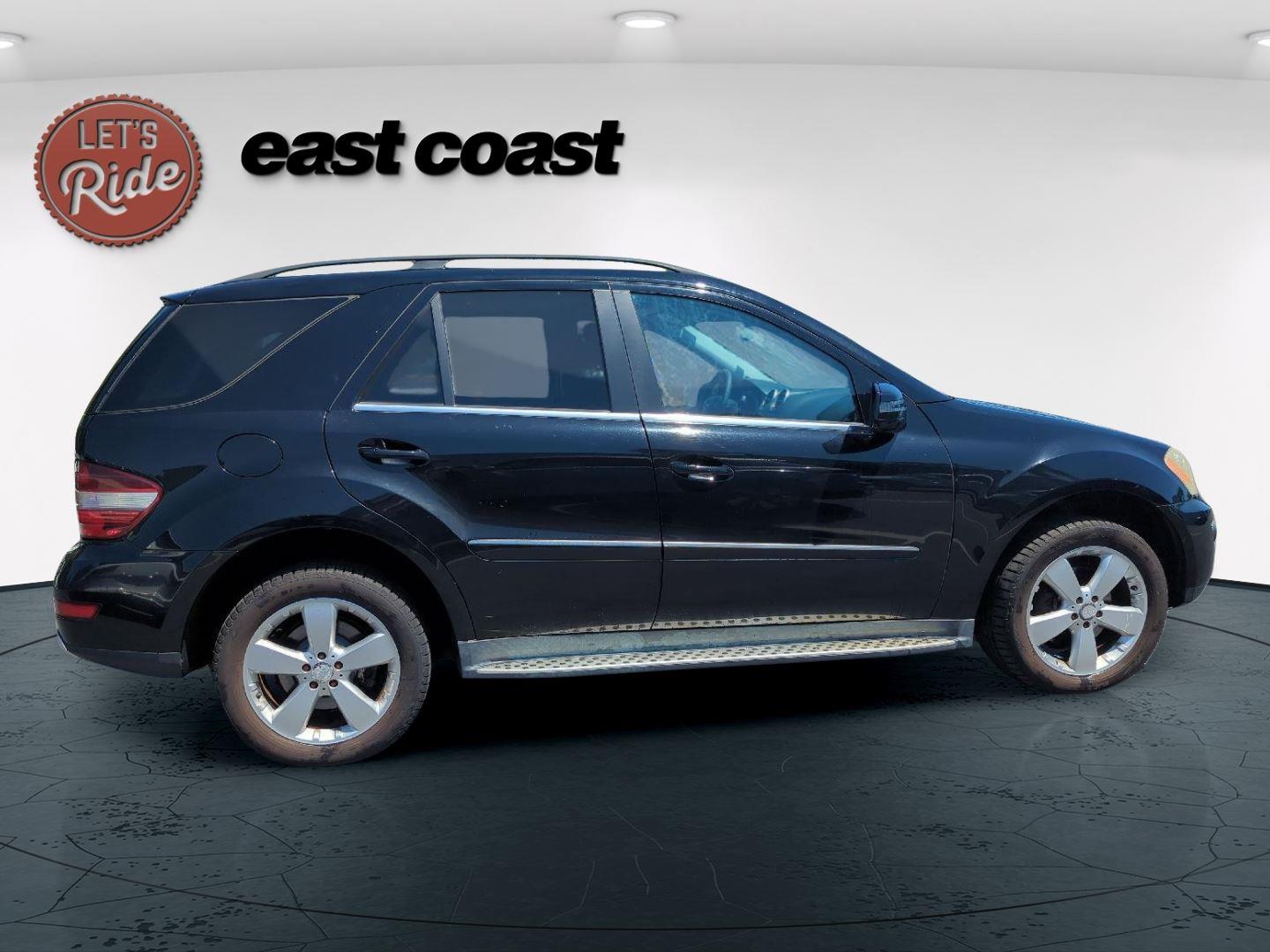 2011 Mercedes Benz ML 350 photo 4
