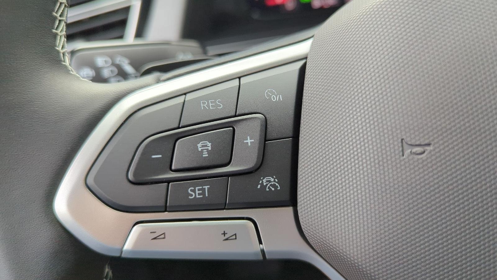 2026 Volkswagen Atlas Cross Sport SE w/Tech - Photo 23