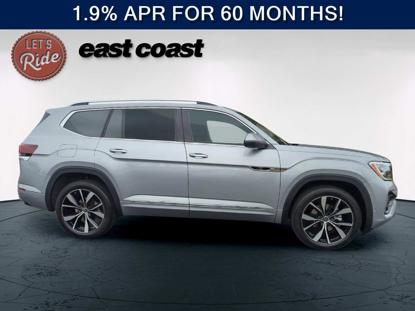 2026 Volkswagen Atlas SEL Premium R-Line - Photo 5