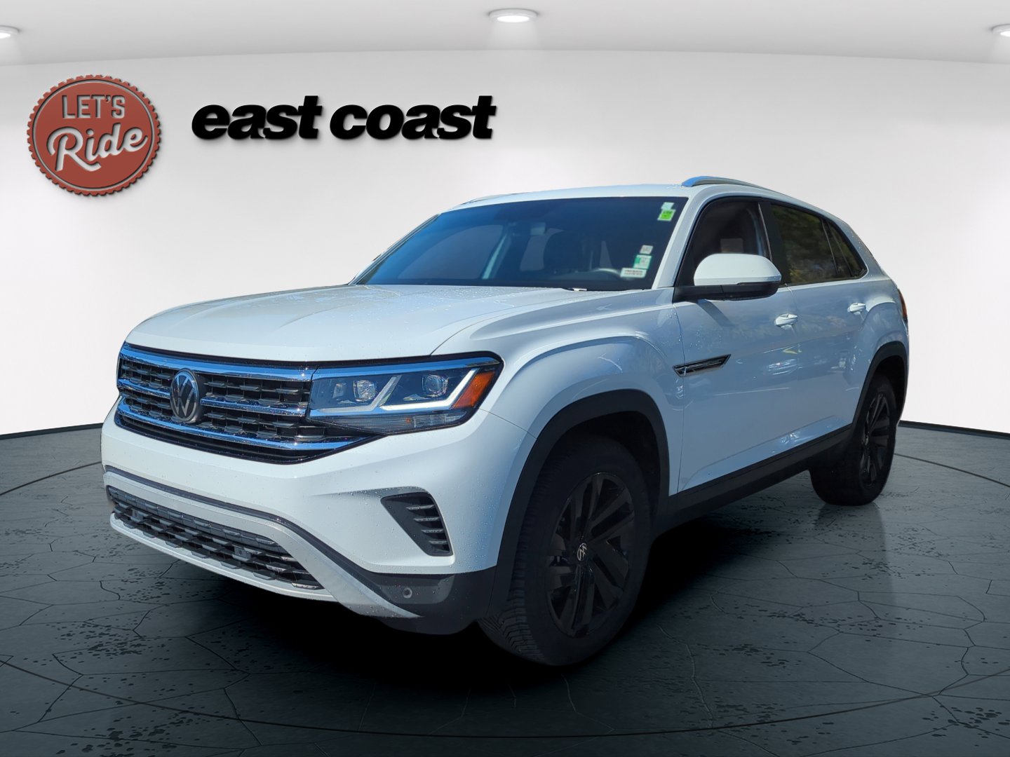 2023 Volkswagen Atlas Cross Sport SE w/Tech