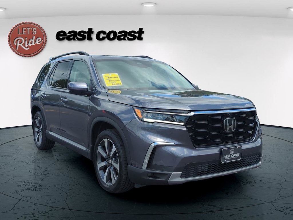 Used 2023 Honda Pilot Elite SUV