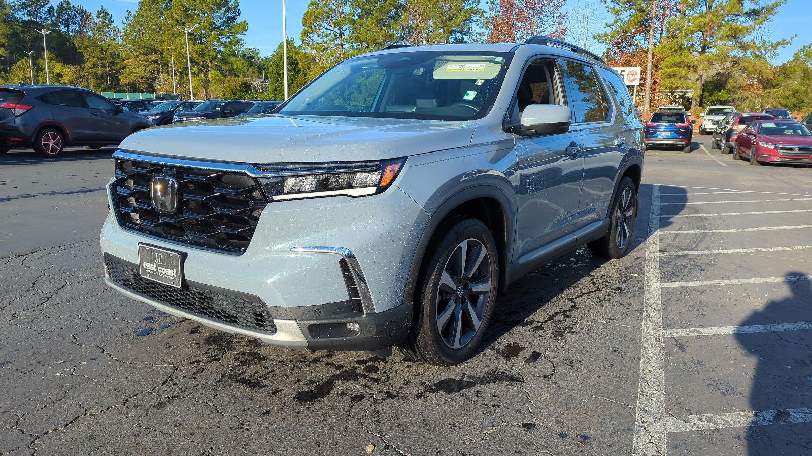 2023 Honda Pilot Touring's photo