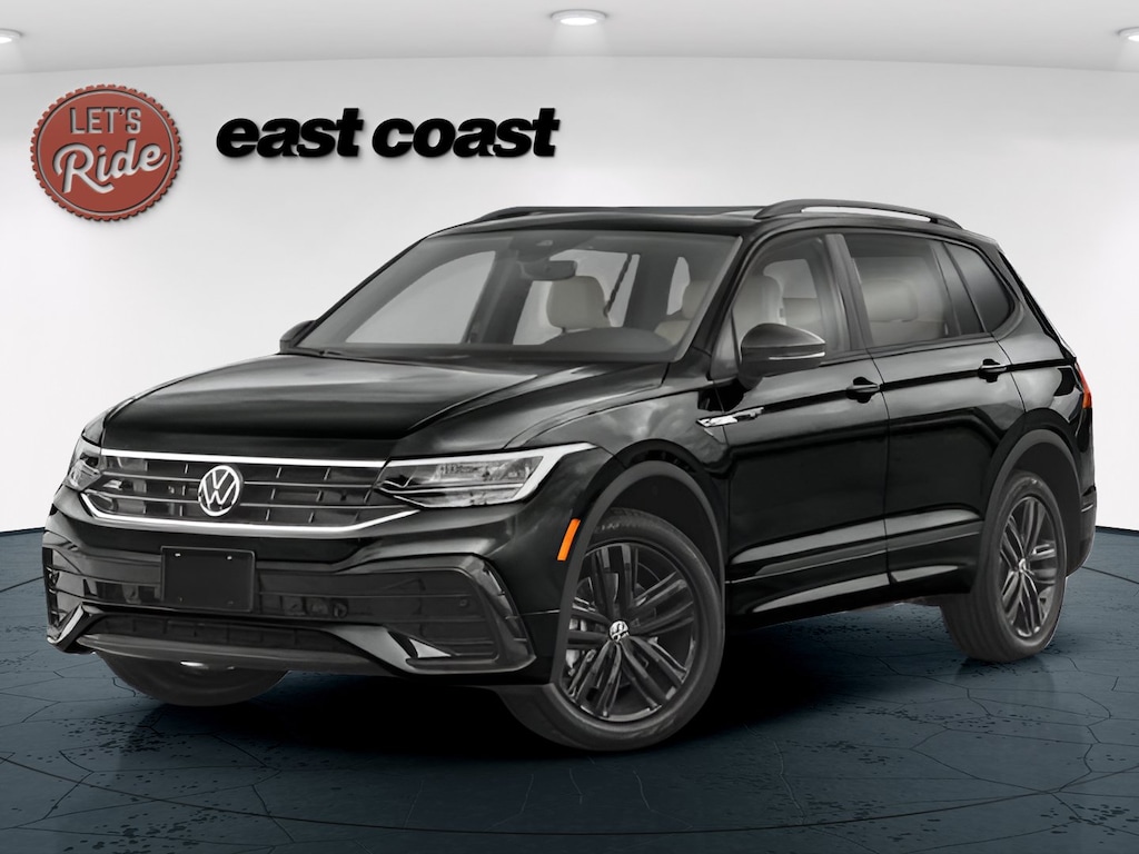 Certified 2024 Volkswagen Tiguan SE R-Line Black SUV