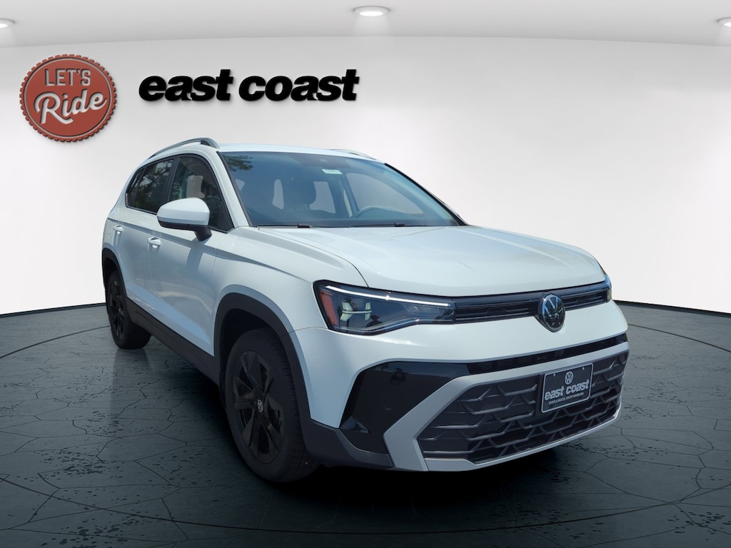 New 2026 Volkswagen Taos 1.5T SE SUV