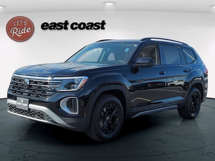 2025 Volkswagen Atlas 2.0T Peak Edition SUV