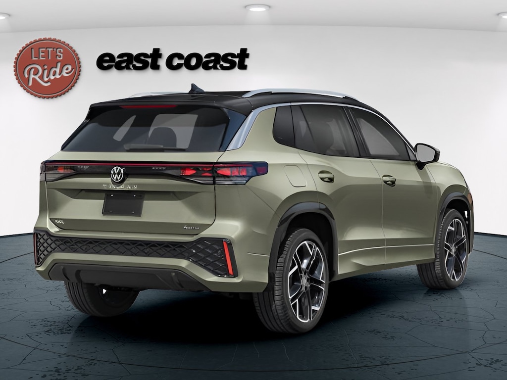 New 2026 Volkswagen Tiguan SEL R-Line Turbo SUV