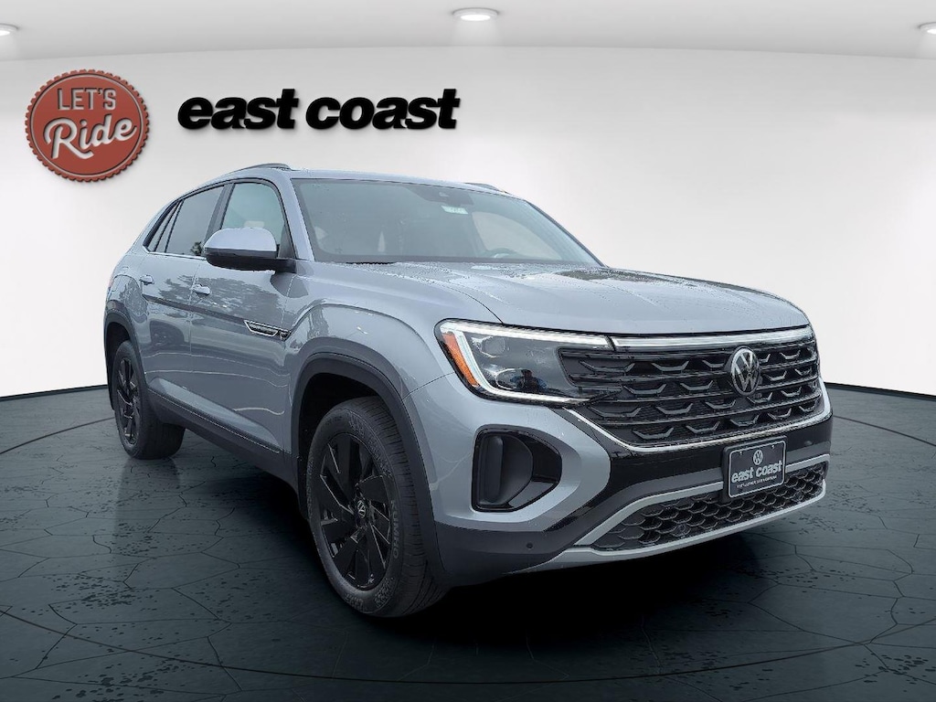 New 2026 Volkswagen Atlas Cross Sport 2.0T SE w/Technology SUV