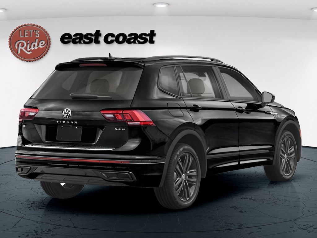 Certified 2024 Volkswagen Tiguan SE R-Line Black SUV
