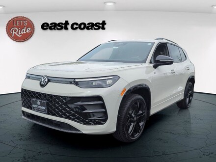 2026 Volkswagen Tiguan 2.0T SE R-Line Black SUV