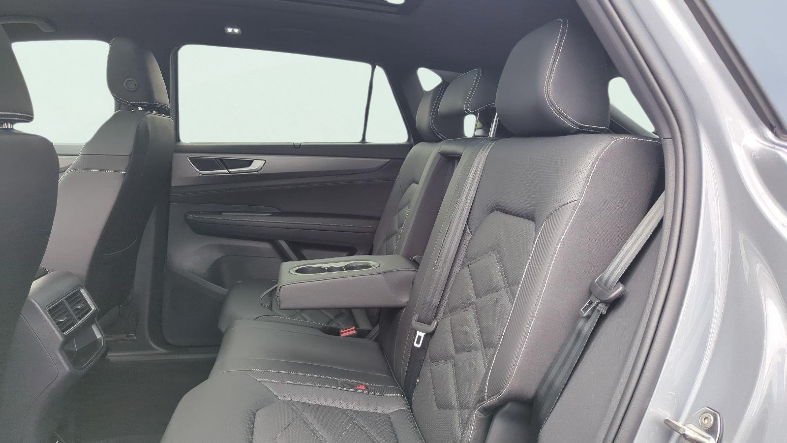 2026 Volkswagen Atlas Cross Sport SE w/Tech - Photo 16