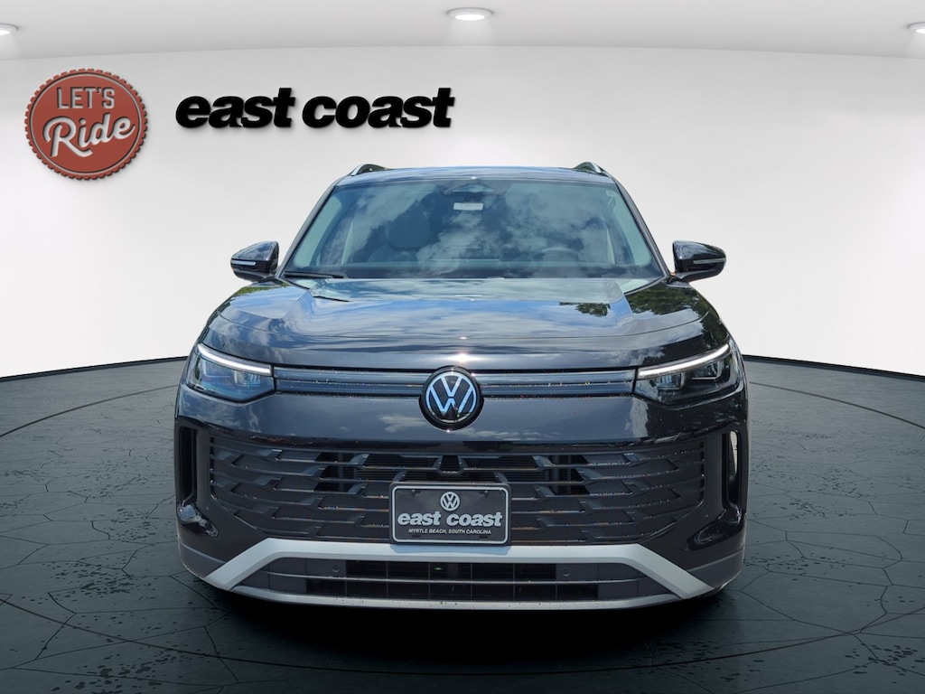 New 2026 Volkswagen Tiguan SE SUV