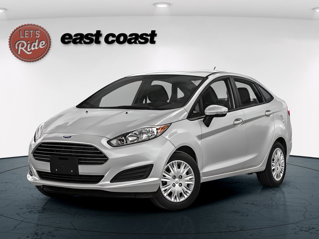 Used 2016 Ford Fiesta SE Sedan