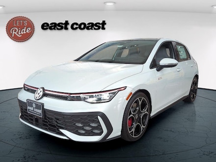 2025 Volkswagen Golf GTI Autobahn Hatchback