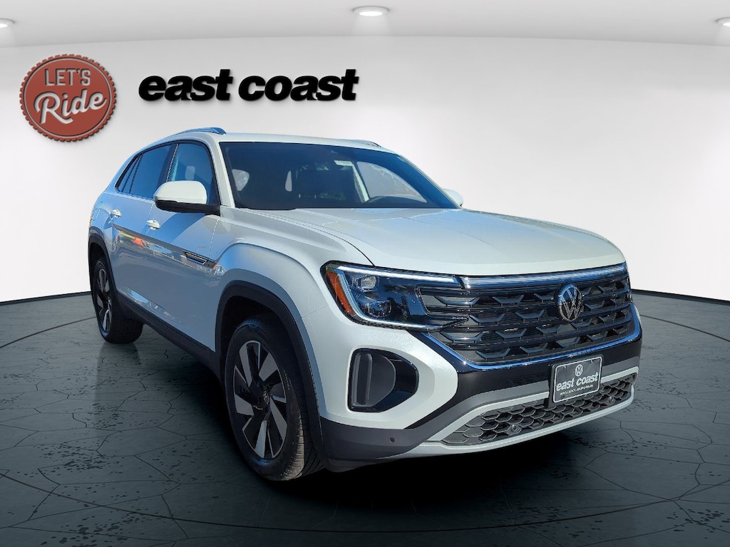 New 2026 Volkswagen Atlas Cross Sport 2.0T SE w/Technology SUV