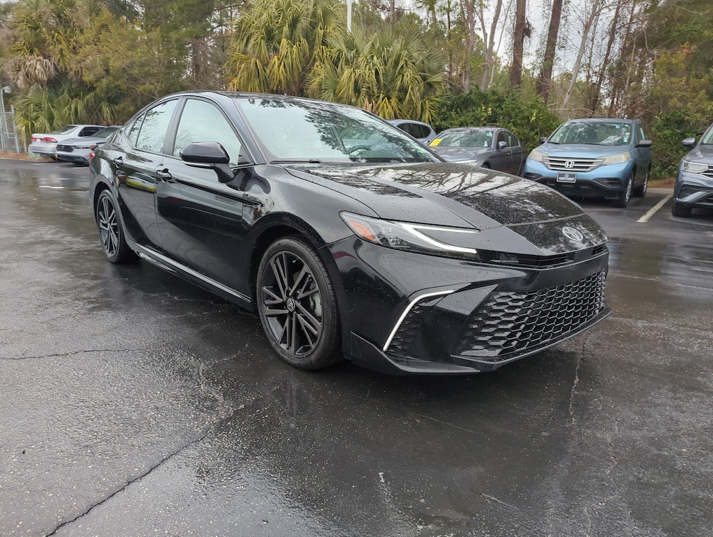 Used 2025 Toyota Camry XSE Sedan