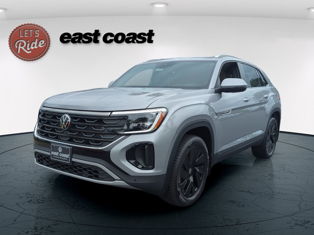 New 2026 Volkswagen Atlas Cross Sport 2.0T SE w/Technology SUV