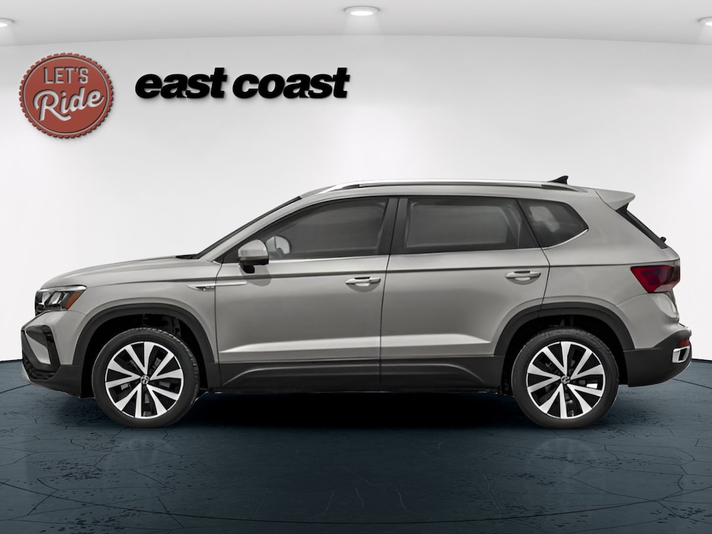 Used 2024 Volkswagen Taos SE SUV
